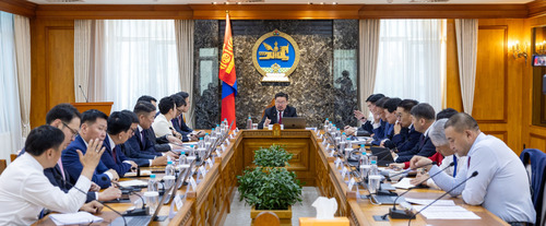 Төсвийн таналтаар дарга ангийг ''онилно''